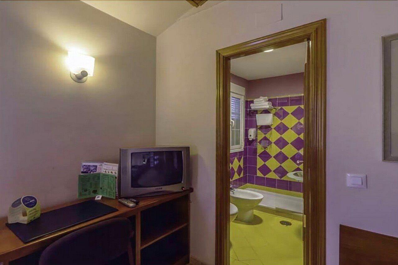 Midama Hotel Chillaron De Cuenca Exterior photo